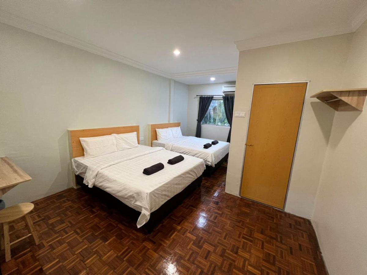 Homestay Suria Kuala Kangsar Exterior foto